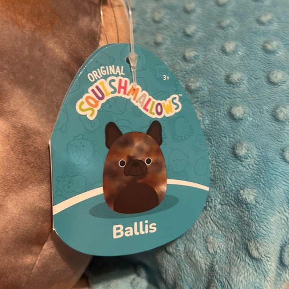 Ballistic the bulldog squishmellow - Picture 2 of 5